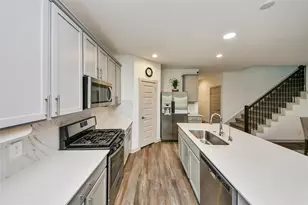 6811 Bradford Ter Rd, Richmond, TX 77407 - Photo 8