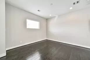 10806 Warwana Rd, Houston, TX 77043 - Photo 6