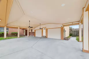 807 Ruth St, Baytown, TX 77520 - Photo 14