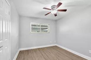 3876 Laura Leigh Dr, Friendswood, TX 77546 - Photo 22