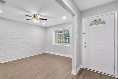 3876 Laura Leigh Drive, Friendswood, TX 77546 - Photo 14