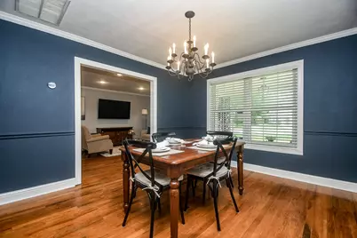 1070 W 43rd Street, Houston, TX 77018 - Photo 8