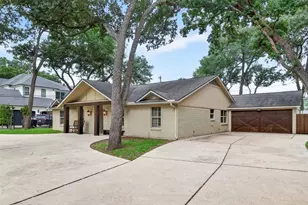 341 W Gaywood Dr, Houston, TX 77079 - Photo 38