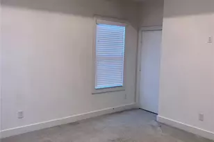 10209 Las Nubes Ave, Houston, TX 77075 - Photo 12