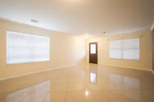15602 Waumsley Way, Sugar Land, TX 77498 - Photo 10