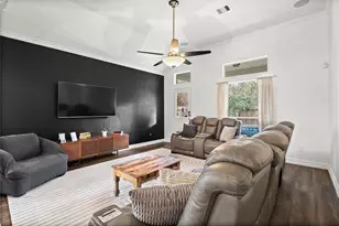 18702 Dovewood Springs Ln, Tomball, TX 77375 - Photo 10