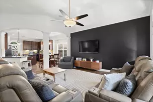 18702 Dovewood Springs Ln, Tomball, TX 77375 - Photo 8