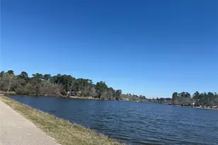 202 Sunset Lake Rd, Huntsville, TX 77340 - Photo 2