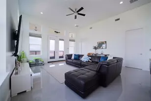 1402 County Rd 230, Bay City, TX 77414 - Photo 12