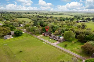 15575 Kitty Hawk Dr, Waller, TX 77484 - Photo 2