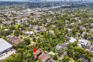 1901 W 14th 1/2 St, Houston, TX 77008 - Photo 46