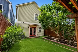 1513 Dorothy St, Houston, TX 77008 - Photo 1
