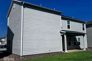 346 Huisache St, Lake Jackson, TX 77566 - Photo 2