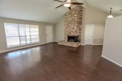 16746 Selder Drive, Friendswood, TX 77546 - Photo 2