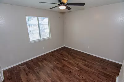 16746 Selder Drive, Friendswood, TX 77546 - Photo 10