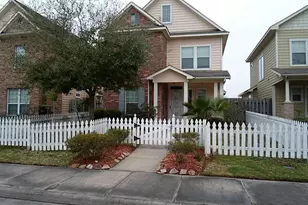 14434 Summer Garden Dr, Houston, TX 77083 - Photo 1