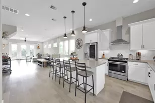 2103 Bevis St, Houston, TX 77008 - Photo 22