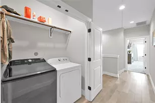 2103 Bevis St, Houston, TX 77008 - Photo 26