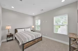 2103 Bevis St, Houston, TX 77008 - Photo 34