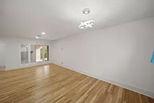 1219 Wisterwood Dr, Houston, TX 77043 - Photo 14