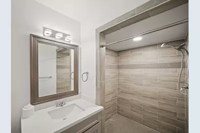 1219 Wisterwood Drive, Houston, TX 77043 - Photo 32