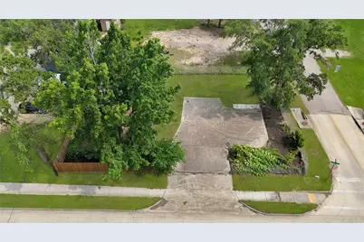 1620 Odd Fellow Street, Conroe, TX 77301 - Photo 2