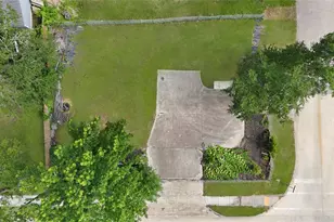 1620 Odd Fellow St, Conroe, TX 77301 - Photo 1