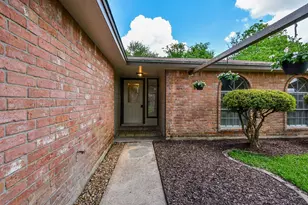 8502 Snowbank Dr, Houston, TX 77064 - Photo 2