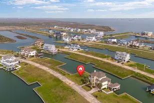 9 Ramrod, Hitchcock, TX 77563 - Photo 1