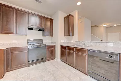 10118 Mariposa Green Court, Houston, TX 77044 - Photo 8