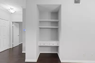 2626 Holly Hall #715, Houston, TX 77054 - Photo 4