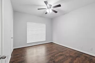 2626 Holly Hall #715, Houston, TX 77054 - Photo 18