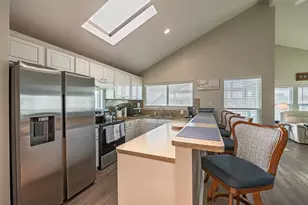 16906 Beachcomber Dr, Jamaica Beach, TX 77554 - Photo 8