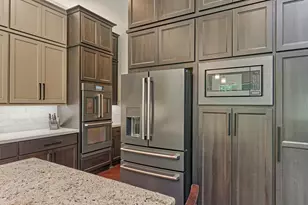 16707 Stonecrest Dr, Conroe, TX 77302 - Photo 12