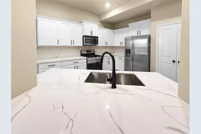 34 Hearthwick Road, Tomball, TX 77375 - Photo 8