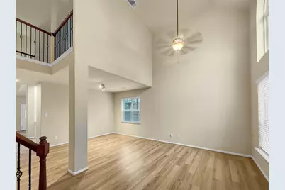 34 Hearthwick Road, Tomball, TX 77375 - Photo 2