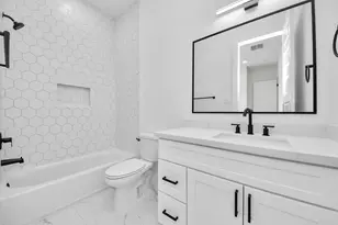 2408 Lorraine St, Houston, TX 77026 - Photo 34