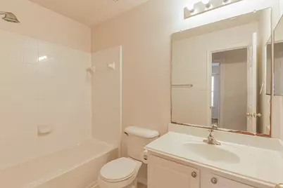 213 E Summerhaze Circle, The Woodlands, TX 77382 - Photo 28