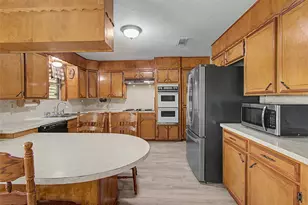 5717 Ave U St, Santa Fe, TX 77517 - Photo 10