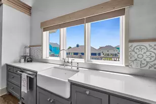 2312 Antigua Cir, Crystal Beach, TX 77650 - Photo 22