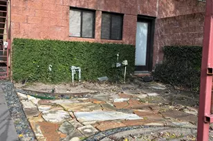 6320 Haskell St, Houston, TX 77007 - Photo 4