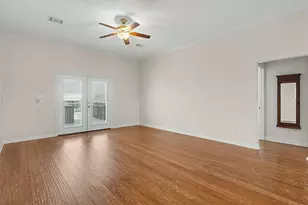 437 Pompano St, Bayou Vista, TX 77563 - Photo 10