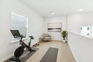 817 Thornton Rd, Houston, TX 77018 - Photo 30