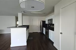 11734 Chanteloup Dr, Houston, TX 77047 - Photo 10