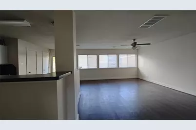 11734 Chanteloup Drive, Houston, TX 77047 - Photo 26