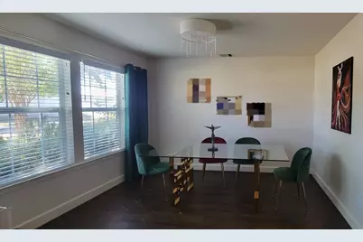 11734 Chanteloup Drive, Houston, TX 77047 - Photo 6