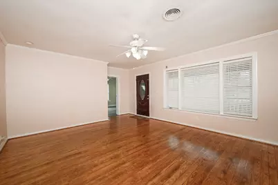 416 N Houston Avenue, Humble, TX 77338 - Photo 8