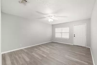7938 Snowden Street, Houston, TX 77028 - Photo 6