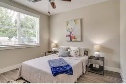 1620 Oak Tree Drive #3101, Houston, TX 77080 - Photo 4