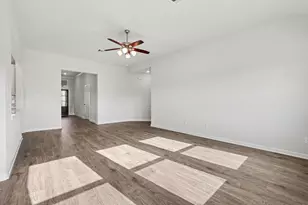 11025 Ondrea Dr, Willis, TX 77318 - Photo 6